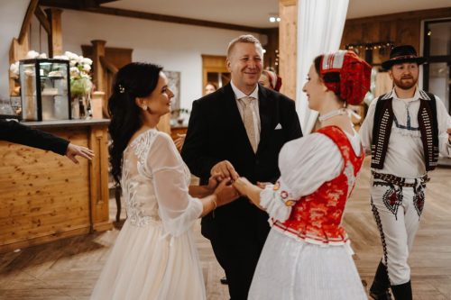 DR-small-776